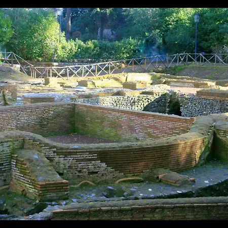 فيلة Domus Octavia *