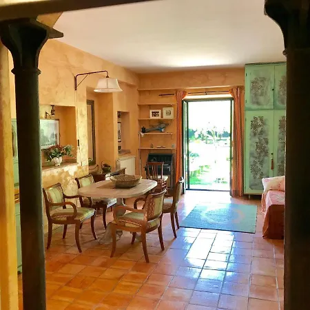 Villa Domus Octavia Rom